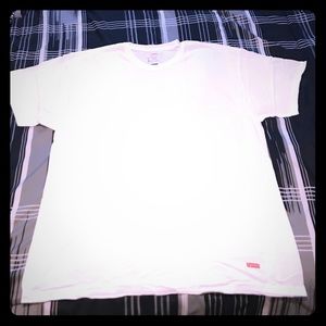 Supreme x Hanes T-shirt